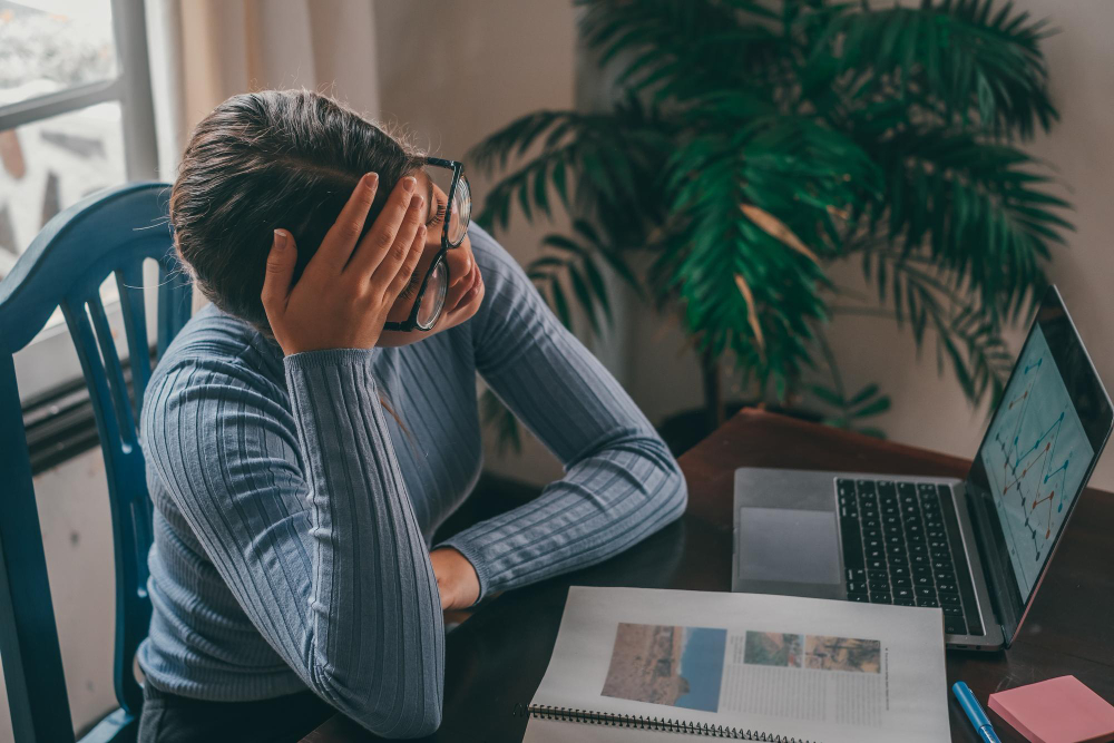 tired-bored-teenage-girl-school-student-feeling-headache-fatigue-doing-homework-home-exhausted-depressed-sick-teenager-studying-alone-worried-about-difficult-education-problems-conceptxa